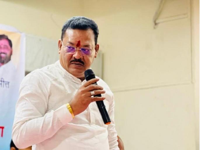Sanjay Shirsat claims that our fight is with MIM, not considering Khaire as a rival | 'आमची लढत एमआयएम सोबत'; खैरे यांना प्रतिस्पर्धी मानत नसल्याचा संजय शिरसाट यांचा दावा Sanjay Shirsat claims that our fight is with MIM, not considering Khaire as a rival | 'आमची लढत एमआयएम सोबत'; खैरे यांना प्रतिस्पर्धी मानत नसल्याचा संजय शिरसाट यांचा दावा