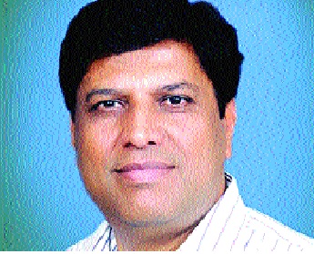 Sugar industry in distress-Sanjeev Desai | साखर दराच्या घसरणीमुुळे साखर उद्योग अडचणीत -संजीव देसाई Sugar industry in distress-Sanjeev Desai | साखर दराच्या घसरणीमुुळे साखर उद्योग अडचणीत -संजीव देसाई