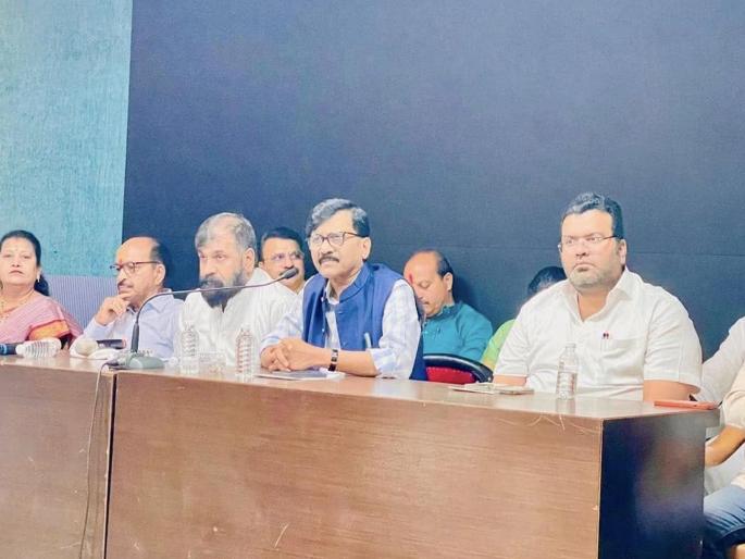 After Sanjay Raut visit, Uddhav Thackeray group gets a big shock in Pune; 500 Shiv Sainiks will join Eknath Shinde Shivsena | राऊतांच्या दौऱ्यानंतर पुण्यात ठाकरे गटाला मोठा धक्का; ५०० शिवसैनिकांचा 'जय महाराष्ट्र' After Sanjay Raut visit, Uddhav Thackeray group gets a big shock in Pune; 500 Shiv Sainiks will join Eknath Shinde Shivsena | राऊतांच्या दौऱ्यानंतर पुण्यात ठाकरे गटाला मोठा धक्का; ५०० शिवसैनिकांचा 'जय महाराष्ट्र'