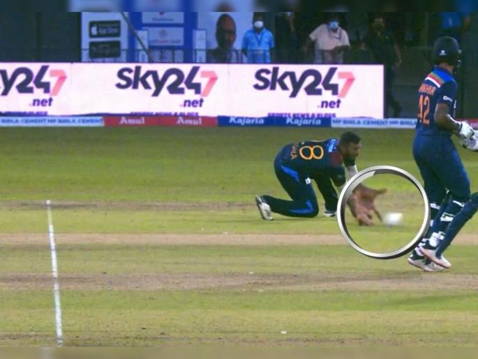 India vs SL 1st T20I :  Avishka Fernando was very very excited with that catch, Turns out that the ball bounced before | IND Vs SL 1st T20I Live : श्रीलंकन खेळाडूची चिटींग कॅमेरात कैद झाली, क्षणात आनंदाच्या फुग्यातील हवा निघाली