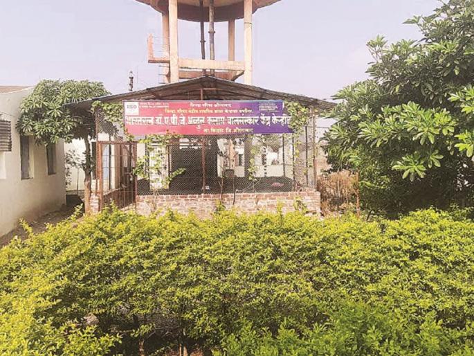 Great performance in a small village; Passionate headmaster set up Bal Sanskar Kendra at his own expense | छोट्याशा गावात मोठी कामगिरी; ध्येयवेड्या मुख्याध्यापकाने स्वखर्चाने उभारले बाल संस्कार केंद्र Great performance in a small village; Passionate headmaster set up Bal Sanskar Kendra at his own expense | छोट्याशा गावात मोठी कामगिरी; ध्येयवेड्या मुख्याध्यापकाने स्वखर्चाने उभारले बाल संस्कार केंद्र