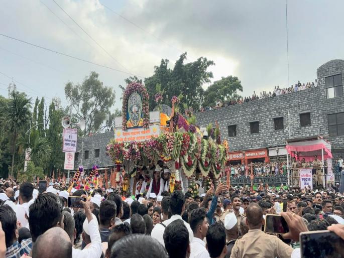Mauli leaves to meet Vithuraya; A gathering of lakhs of Vaishnavites on the way to Pandhari, arriving in Pune today | Sant Dnyaneshwar Maharaj Palkhi 2025: माऊली निघाले विठुरायाच्या भेटीला; लाखो वैष्णवांचा मेळा पंढरीच्या वाटेवर, आज पुण्यात आगमन