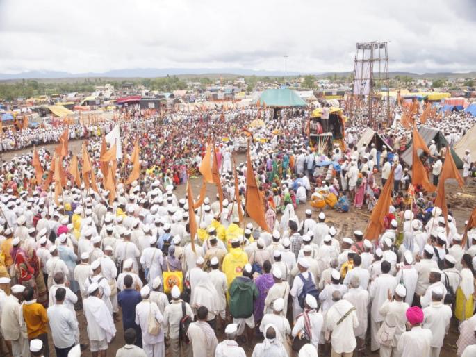 sant dnyaneshwar palkhi stay in walhe | लया जाई क्षीण भार..पावले चालती पांडुरंग होऊनिया..! संत ज्ञानेश्वरांची पालखी वाल्हे मुक्कामी sant dnyaneshwar palkhi stay in walhe | लया जाई क्षीण भार..पावले चालती पांडुरंग होऊनिया..! संत ज्ञानेश्वरांची पालखी वाल्हे मुक्कामी