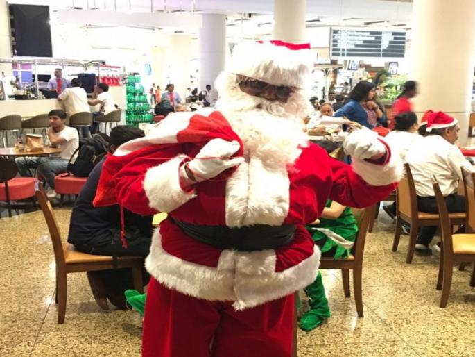 santa claus will also be rented now new employment opportunities for youth | Christmas Days: गिफ्टचा वर्षाव करणारा सांताक्लॉज आता चक्क भाड्याने मिळणार; रोजगाराची नवी संधी santa claus will also be rented now new employment opportunities for youth | Christmas Days: गिफ्टचा वर्षाव करणारा सांताक्लॉज आता चक्क भाड्याने मिळणार; रोजगाराची नवी संधी