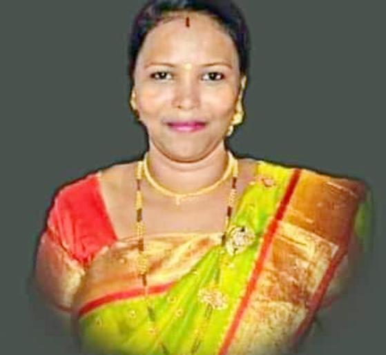 Effect of corona lockdown; Wife commits suicide as husband becomes unemployed | कोरोना लॉकडाऊनचा परिणाम; पती बेरोजगार झाल्याने पत्नीची आत्महत्या