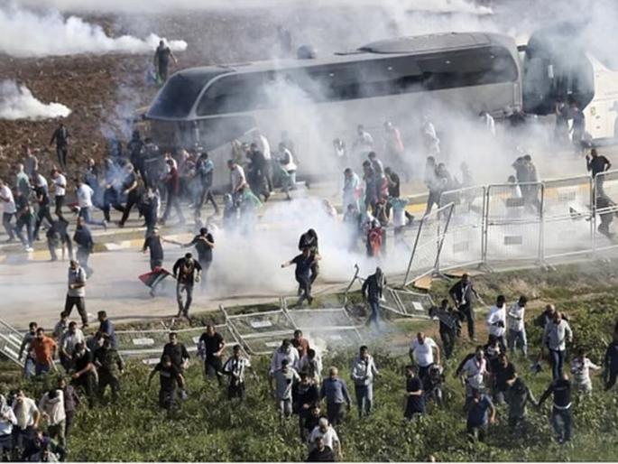 Attempts by Palestinians to open a front in Turkey; Attack on American airbase, police clashed | पॅलेस्टिनींकडून तुर्कीत मोर्चा उघडण्याचा प्रयत्न; अमेरिकेच्या एअरबेसवर हल्ला, पोलीसच भिडले Attempts by Palestinians to open a front in Turkey; Attack on American airbase, police clashed | पॅलेस्टिनींकडून तुर्कीत मोर्चा उघडण्याचा प्रयत्न; अमेरिकेच्या एअरबेसवर हल्ला, पोलीसच भिडले