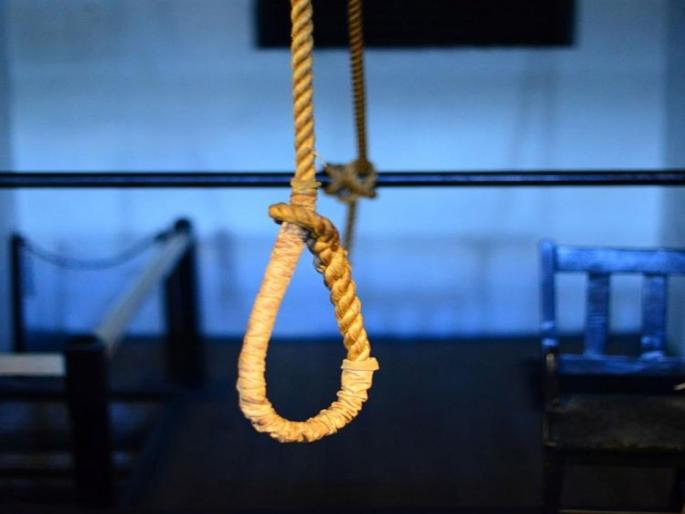 Tamil TV actor Sasikumar's body found hanging from a tree in Tamil Nadu | या प्रसिद्ध अभिनेत्याने केली आत्महत्या, त्याच्या निधनाने हळहळले चाहते