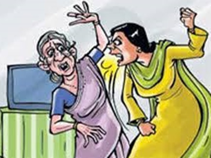 Suicide case from Sangliat killer, incident from family dispute | सांगलीत सासूला सूनेकडून मारहाण, कौटूंबिक वादातून घटना Suicide case from Sangliat killer, incident from family dispute | सांगलीत सासूला सूनेकडून मारहाण, कौटूंबिक वादातून घटना