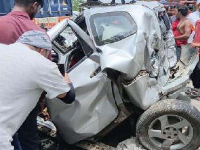 As many as 52 people died in accidents in Satara district in a month | सातारा जिल्ह्यात हायस्पीडचे ५२ बळी!, एका महिन्यातील विदारक स्थिती  As many as 52 people died in accidents in Satara district in a month | सातारा जिल्ह्यात हायस्पीडचे ५२ बळी!, एका महिन्यातील विदारक स्थिती