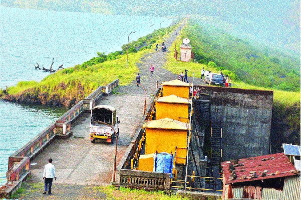 Balakwadi means ... come home is yours | बलकवडी म्हणजे... आओ जाओ घर तुम्हारा Balakwadi means ... come home is yours | बलकवडी म्हणजे... आओ जाओ घर तुम्हारा