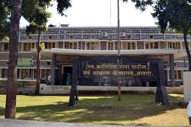 Patients drink water to buy! | रुग्णांना प्यावं लागतंय विकतचं पाणी! Patients drink water to buy! | रुग्णांना प्यावं लागतंय विकतचं पाणी!