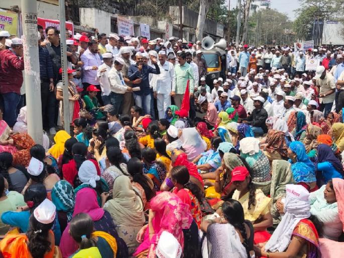 Government employees march in front of Satara Collector office to demand old pension, silence in the offices | जुन्या पेन्शनच्या मागणीसाठी सातारा जिल्हाधिकारी कार्यालयासमोर शासकिय कर्मचाऱ्यांचा मोर्चा, कार्यालयांत सन्नाटा 