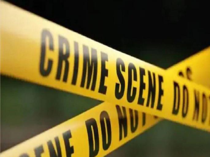 A man was beaten up for opposing the Gram Panchayat elections, The incident in Satara | ग्रामपंचायत निवडणुकीत विरोधात उभा राहिला, एकास दांड्याने हाणला; साताऱ्यातील घटना A man was beaten up for opposing the Gram Panchayat elections, The incident in Satara | ग्रामपंचायत निवडणुकीत विरोधात उभा राहिला, एकास दांड्याने हाणला; साताऱ्यातील घटना