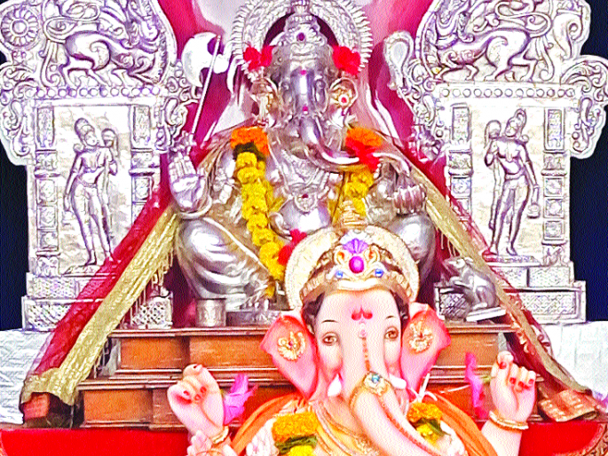 The festival is ten days; But caring for jewelry all year round! | उत्सव दहा दिवसांचा; पण दागिन्यांची काळजी वर्षभर !