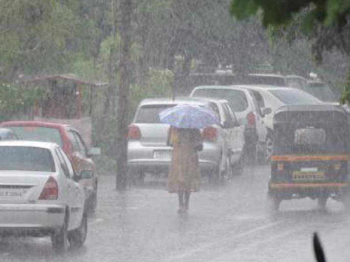 Heavy rainfall in Satara district, 64 mm rain in Mahabaleshwar | सातारा जिल्ह्यात परतीच्या पावसाची जोरदार हजेरी, महाबळेश्वरला ६४ मिलीमीटर पाऊस