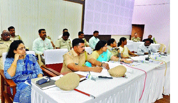 Filing of cases against those who violate Environment rules: Shweta Singhal | पर्यावरणाचे नियम मोडणाऱ्यांवर गुन्हे दाखल करा : श्वेता सिंघल