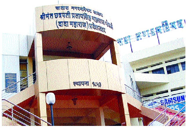 Was not we able to hold the chairmanship? Whispers in the ruling | सभापतिपदासाठी आम्ही सक्षम नव्हतो का? सत्ताधाऱ्यांमध्ये कुजबुज