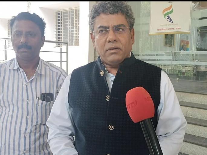 Satara: Final hearing in Zhadani case on July 29, Violation of Maximum Land Retention Act, Chandrakant Valvi's confession to the media | Satara: झाडानी प्रकरणी २९ जुलैला अंतिम सुनावणी, कमाल जमीन धारणा कायद्याचे उल्लंघन, चंद्रकांत वळवी यांची माध्यमांसमोर कबुली Satara: Final hearing in Zhadani case on July 29, Violation of Maximum Land Retention Act, Chandrakant Valvi's confession to the media | Satara: झाडानी प्रकरणी २९ जुलैला अंतिम सुनावणी, कमाल जमीन धारणा कायद्याचे उल्लंघन, चंद्रकांत वळवी यांची माध्यमांसमोर कबुली