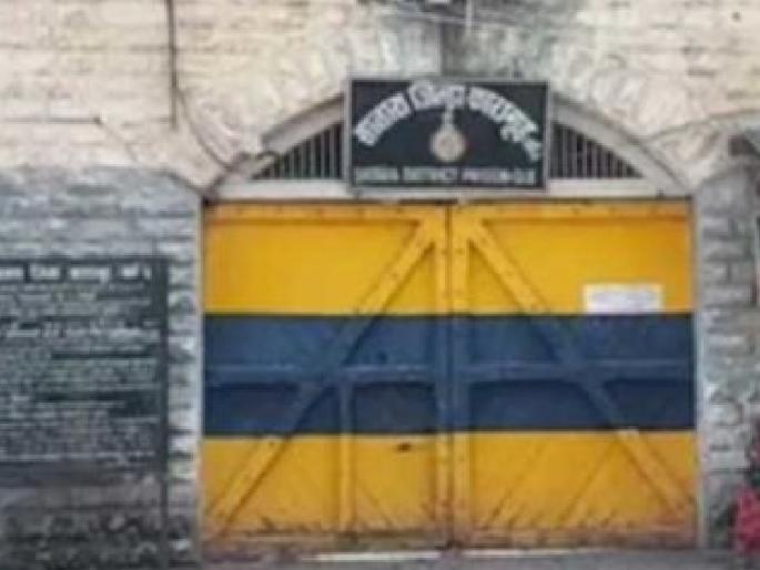 Attempt to break CCTV in Satara District Jail, one prisoner sentenced to two years of hard labour | सातारा जिल्हा कारागृहात सीसीटीव्ही फोडण्याचा प्रयत्न, एका कैद्यास दोन वर्षांची सक्तमजुरी