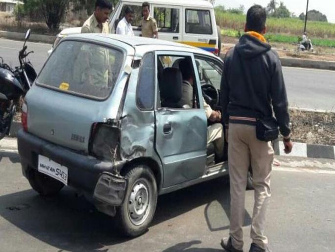 A police officer vehicle mate with an accident | पोलीस अधिकाऱ्याच्या गाडीला उडवून ट्रकचालकाचा पलायनाचा प्रयत्न A police officer vehicle mate with an accident | पोलीस अधिकाऱ्याच्या गाडीला उडवून ट्रकचालकाचा पलायनाचा प्रयत्न