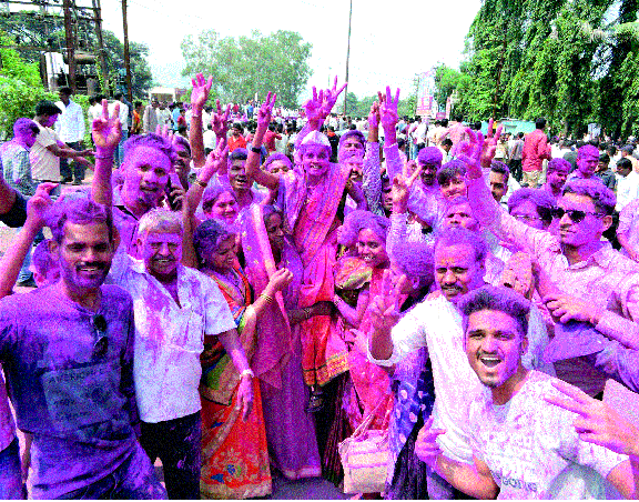 Naval gulal .. | नव्यांना गुलाल.. सत्तांतरांची दिवाळी! Naval gulal .. | नव्यांना गुलाल.. सत्तांतरांची दिवाळी!