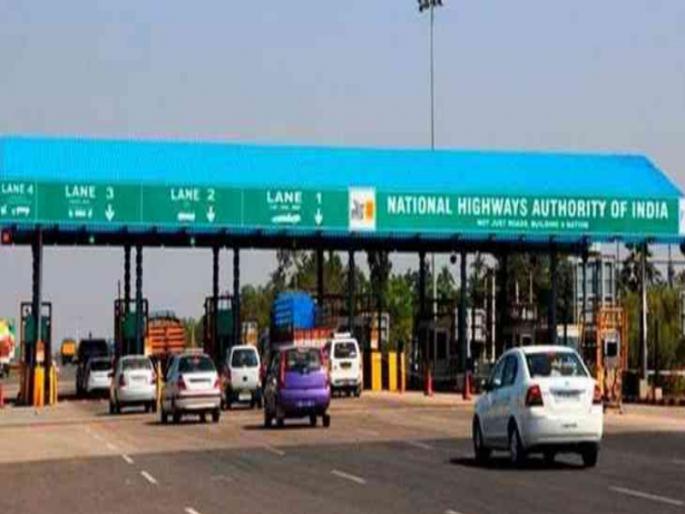 Toll recovery on Pune - Satara Road to vehicles who carrying help for under flood people | मदत घेऊन जाणाऱ्या वाहनांकडून पुणे - सातारा रोडवर टोल वसुली Toll recovery on Pune - Satara Road to vehicles who carrying help for under flood people | मदत घेऊन जाणाऱ्या वाहनांकडून पुणे - सातारा रोडवर टोल वसुली