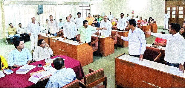 Draft the underground drainage scheme - General Meeting of Satara Municipality | भुयारी गटार योजनेचे काम दर्जेदार करा - सातारा पालिका सर्वसाधारण सभा Draft the underground drainage scheme - General Meeting of Satara Municipality | भुयारी गटार योजनेचे काम दर्जेदार करा - सातारा पालिका सर्वसाधारण सभा