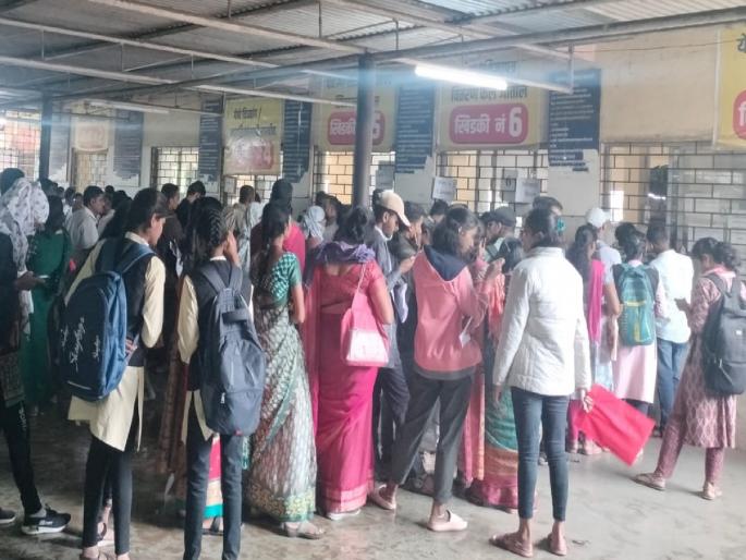 So far 1 lakh 12 thousand 84 women have registered for Chief Minister Majhi Ladki Bahin Yojana in Satara district | सातारा जिल्ह्यात लाडकी बहीण योजनेच्या अंमलबजावणीला गती, आतापर्यंत झाली 'इतकी' नोंदणी So far 1 lakh 12 thousand 84 women have registered for Chief Minister Majhi Ladki Bahin Yojana in Satara district | सातारा जिल्ह्यात लाडकी बहीण योजनेच्या अंमलबजावणीला गती, आतापर्यंत झाली 'इतकी' नोंदणी