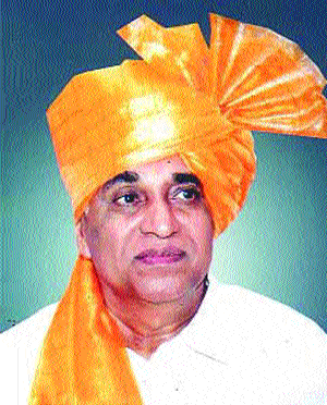 Kakan's retirement now 'emergence' of new leadership | ‘काकां’ची निवृत्ती आता नव्या नेतृत्वाचा ‘उदय’ Kakan's retirement now 'emergence' of new leadership | ‘काकां’ची निवृत्ती आता नव्या नेतृत्वाचा ‘उदय’