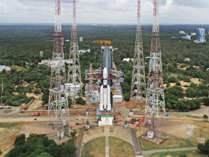ISRO launches Navy's most powerful satellite ‘CMS-03 (GSAT-7R)’ | शत्रूच्या हालचालींवर भारताची करडी नजर! ISRO ने लॉन्च केले नौदलाचे सर्वात शक्तिशाली सॅटेलाईट ISRO launches Navy's most powerful satellite ‘CMS-03 (GSAT-7R)’ | शत्रूच्या हालचालींवर भारताची करडी नजर! ISRO ने लॉन्च केले नौदलाचे सर्वात शक्तिशाली सॅटेलाईट