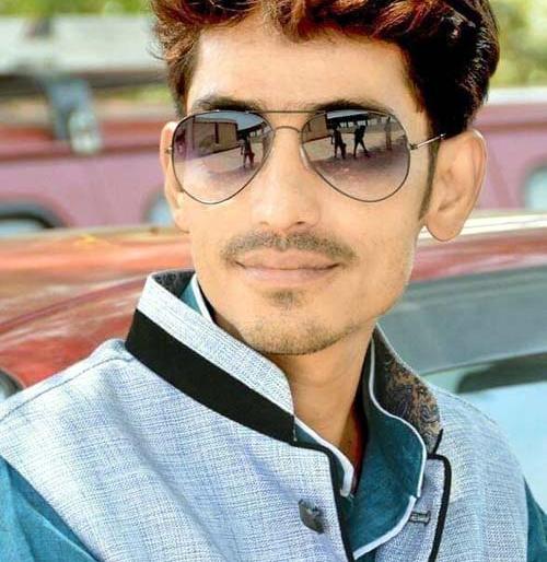 Big news; Murder of Shiv Sainik by NCP workers; Incident at Mohol | मोठी बातमी; राष्ट्रवादीच्या कार्यकर्त्यांकडून शिवसैनिकाचा खून; मोहोळ येथील घटना Big news; Murder of Shiv Sainik by NCP workers; Incident at Mohol | मोठी बातमी; राष्ट्रवादीच्या कार्यकर्त्यांकडून शिवसैनिकाचा खून; मोहोळ येथील घटना