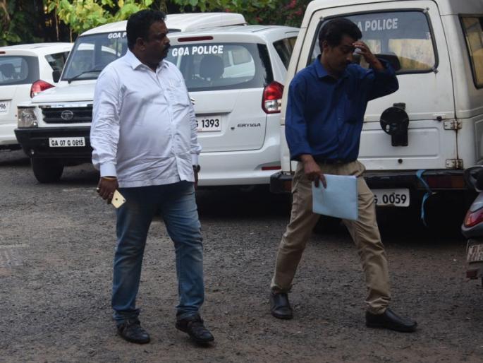 Karwar's MLA Satish Sal has been questioning for two hours in the mining scam case in Goa | कारवारचे आमदार सतीश सैल यांची गोव्यात खाण घोटाळा प्रकरणात तब्बल दोन तास चौकशी Karwar's MLA Satish Sal has been questioning for two hours in the mining scam case in Goa | कारवारचे आमदार सतीश सैल यांची गोव्यात खाण घोटाळा प्रकरणात तब्बल दोन तास चौकशी