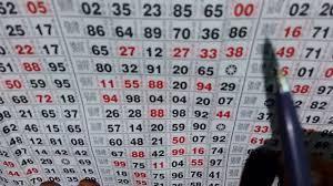 Illegal speculation on Mahalaxmi Racecourse | महालक्ष्मी रेसकोर्सवर अवैधरीत्या सट्टा Illegal speculation on Mahalaxmi Racecourse | महालक्ष्मी रेसकोर्सवर अवैधरीत्या सट्टा