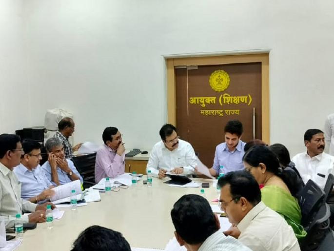 Now the teachers will not need to hire the government for their work, the solution will be solved soon | आता शिक्षकांना कामांसाठी सरकार दरबारी खेटे घालायची गरज पडणार नाही, लवकरच तोडगा काढला जाणार Now the teachers will not need to hire the government for their work, the solution will be solved soon | आता शिक्षकांना कामांसाठी सरकार दरबारी खेटे घालायची गरज पडणार नाही, लवकरच तोडगा काढला जाणार