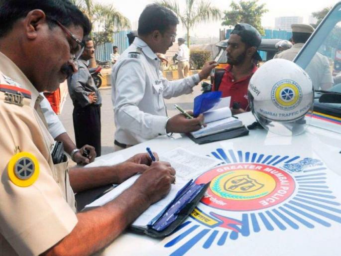 RTO does not have officers to inspect vehicles; 500 officials | वाहन तपासणी करण्यासाठी आरटीओकडे अधिकारी नाहीत; ५०० अधिकाऱ्यांची चणचण RTO does not have officers to inspect vehicles; 500 officials | वाहन तपासणी करण्यासाठी आरटीओकडे अधिकारी नाहीत; ५०० अधिकाऱ्यांची चणचण