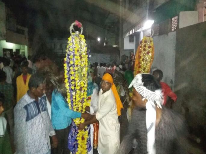 Bodwad Raiders | बोदवडला सवाऱ्यांच्या मिरवणुकीने वेधले लक्ष Bodwad Raiders | बोदवडला सवाऱ्यांच्या मिरवणुकीने वेधले लक्ष