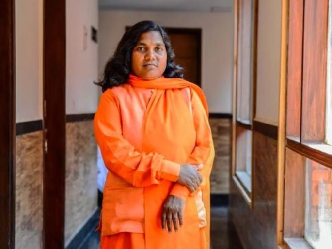 nation staring at anarchy says BJP MP Savitri Bai Phule | देशाची वाटचाल अराजकतेकडे; भाजपा खासदाराचा मोदी सरकारला घरचा आहेर