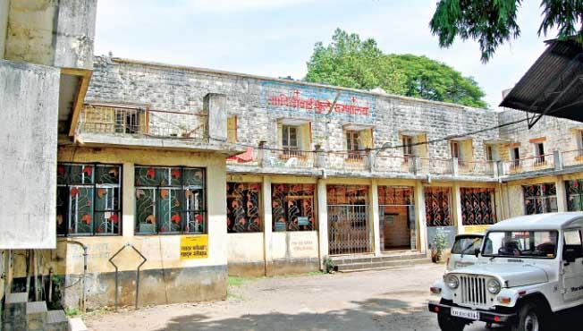 Corona virus: Free discharge test in 10 family welfare centers in the city | corona virus : शहरातील १० कुटुंब कल्याण केंद्रांत मोफत स्राव तपासणी Corona virus: Free discharge test in 10 family welfare centers in the city | corona virus : शहरातील १० कुटुंब कल्याण केंद्रांत मोफत स्राव तपासणी