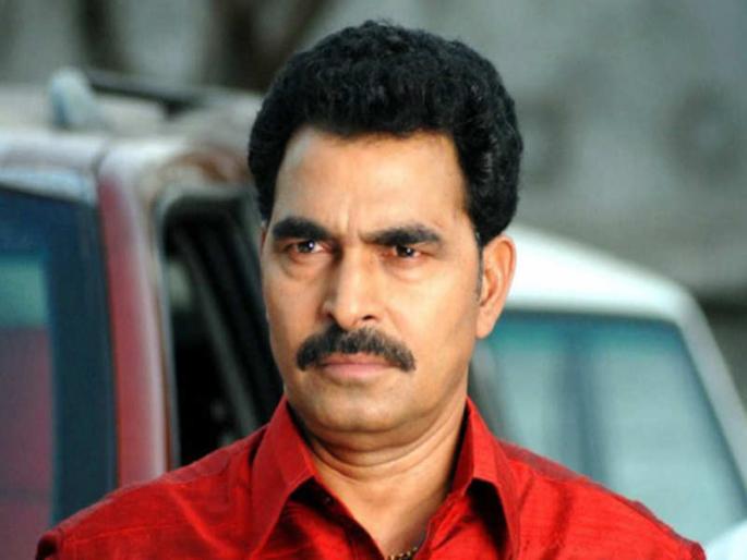 A plant tree, you grow it! Actor Sayaji Shinde | एक लावा आपलं झाड, त्याची आपणच करायची वाढ ! अभिनेते सयाजी शिंदे A plant tree, you grow it! Actor Sayaji Shinde | एक लावा आपलं झाड, त्याची आपणच करायची वाढ ! अभिनेते सयाजी शिंदे