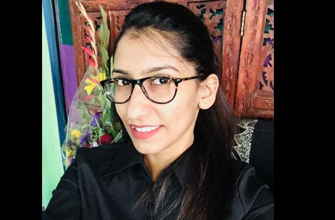 Pune's Shelley Shendge's success story, just 27 years old judge! | पुण्याच्या सायली शेंडगेची यशोगाथा, अवघ्या २७ व्या वर्षी न्यायाधीशपदी !  Pune's Shelley Shendge's success story, just 27 years old judge! | पुण्याच्या सायली शेंडगेची यशोगाथा, अवघ्या २७ व्या वर्षी न्यायाधीशपदी !