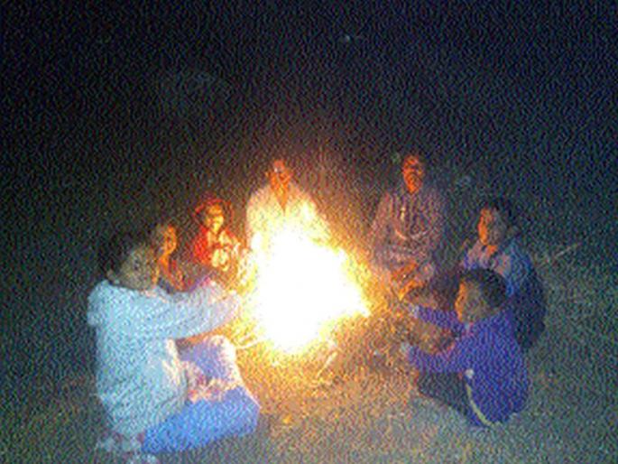 Cold wave in Niphad taluka; Mercury at 8.4 degrees | निफाड तालुक्यात थंडीची लाट; पारा ८.४ अंशांवर Cold wave in Niphad taluka; Mercury at 8.4 degrees | निफाड तालुक्यात थंडीची लाट; पारा ८.४ अंशांवर