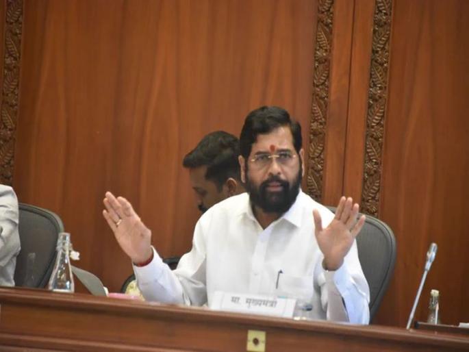 Good news: 75 thousand Govindas will get insurance cover this year | खूषखबर...७५ हजार गोविंदांना यंदा मिळणार विम्याचे कवच; मुख्यमंत्र्यांचे निर्देश Good news: 75 thousand Govindas will get insurance cover this year | खूषखबर...७५ हजार गोविंदांना यंदा मिळणार विम्याचे कवच; मुख्यमंत्र्यांचे निर्देश