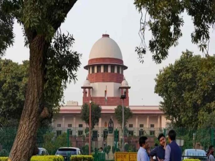 Supreme Court raised question on return of leaders convicted in criminal cases to Parliament | "कायदा तोडणारे कायदे कसे बनवू शकतात?"; सुप्रीम कोर्टाने केंद्र सरकारकडे मागितले उत्तर Supreme Court raised question on return of leaders convicted in criminal cases to Parliament | "कायदा तोडणारे कायदे कसे बनवू शकतात?"; सुप्रीम कोर्टाने केंद्र सरकारकडे मागितले उत्तर