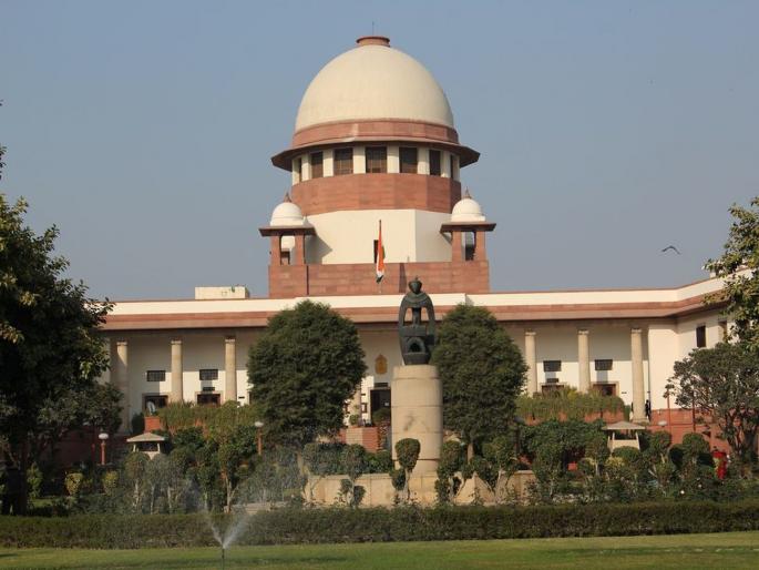 Last Chance To Decide On Loan Moratorium Plan Supreme Court To Centre | पुढील वेळी ठोस योजनेसह या; लोन मोरेटोरियमवरून केंद्राची 'सर्वोच्च' कानउघाडणी Last Chance To Decide On Loan Moratorium Plan Supreme Court To Centre | पुढील वेळी ठोस योजनेसह या; लोन मोरेटोरियमवरून केंद्राची 'सर्वोच्च' कानउघाडणी