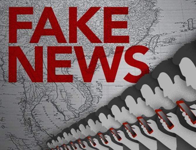 Rumors that a priest in the Mahalaxmi temple is Bangladeshi | महालक्ष्मी मंदिरातील पुजारी बांगलादेशी असल्याच्या अफवा Rumors that a priest in the Mahalaxmi temple is Bangladeshi | महालक्ष्मी मंदिरातील पुजारी बांगलादेशी असल्याच्या अफवा