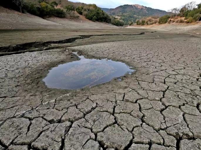 Towards the end of the month, | टंचाईसदृश परिस्थितीवर महिनाअखेर उपाययोजना Towards the end of the month, | टंचाईसदृश परिस्थितीवर महिनाअखेर उपाययोजना