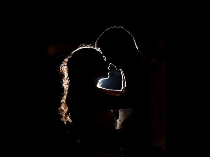 After 8 years of marriage, the wife Find Out Her Husband Was A Women | लग्नाच्या ८ वर्षांनी बायकोला समजलं नवऱ्याचं रहस्य; ऐकून पायाखालची जमीन सरकली, मग.. After 8 years of marriage, the wife Find Out Her Husband Was A Women | लग्नाच्या ८ वर्षांनी बायकोला समजलं नवऱ्याचं रहस्य; ऐकून पायाखालची जमीन सरकली, मग..