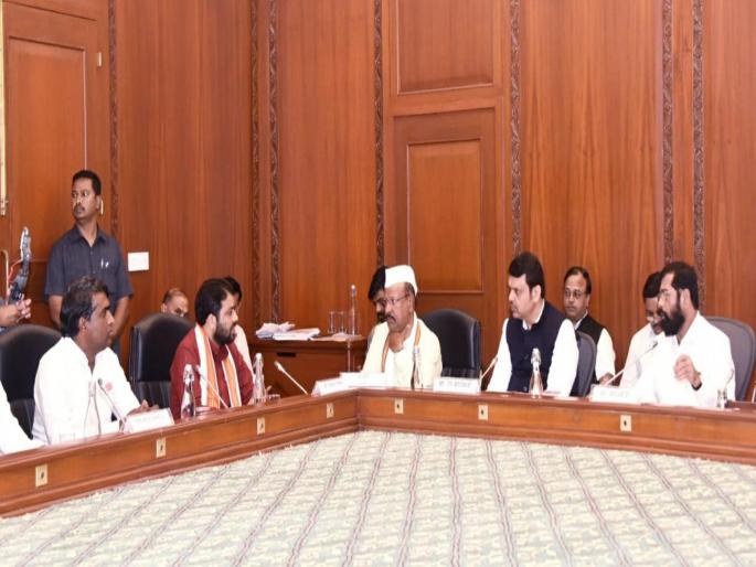 Jalsamadhi agitation of farmers suspended after CM Eknath Shinde, DCM Devendra Fadnavis Meeting With Ravikant Tupkar | शिंदे-फडणवीसांनी समजूत काढली; शेतकऱ्यांचे जलसमाधी आंदोलन तूर्तास स्थगित Jalsamadhi agitation of farmers suspended after CM Eknath Shinde, DCM Devendra Fadnavis Meeting With Ravikant Tupkar | शिंदे-फडणवीसांनी समजूत काढली; शेतकऱ्यांचे जलसमाधी आंदोलन तूर्तास स्थगित