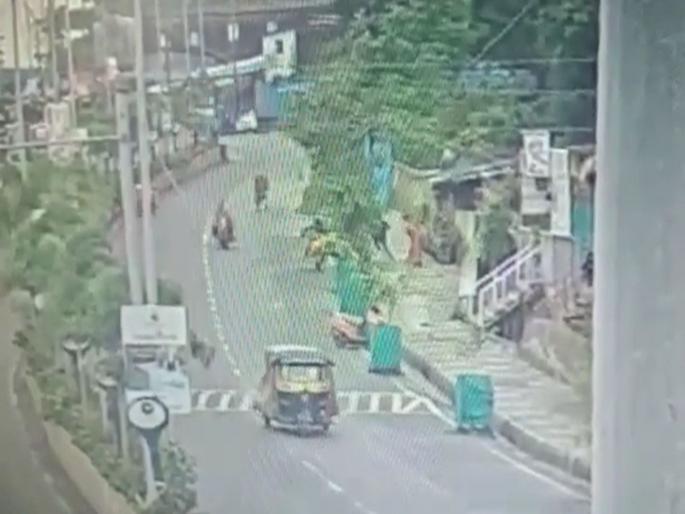 Morning walk but be careful; Thieves stole the necklace and ran away in dombivali | मॉर्निंग वॉक करताय पण सावधान; धुमस्टाईलने गळयातील ऐवज केले जातायत लंपास Morning walk but be careful; Thieves stole the necklace and ran away in dombivali | मॉर्निंग वॉक करताय पण सावधान; धुमस्टाईलने गळयातील ऐवज केले जातायत लंपास