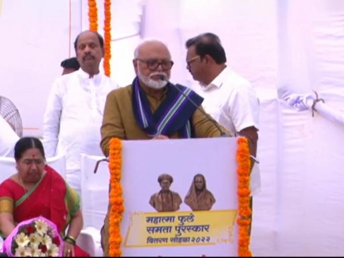 How many schools did Saraswati build, how many people did she teach?; Statement of NCP Chhagan Bhujbal | सरस्वतीनं किती शाळा काढल्या, किती लोकांना शिकवलं?; छगन भुजबळांचं विधान